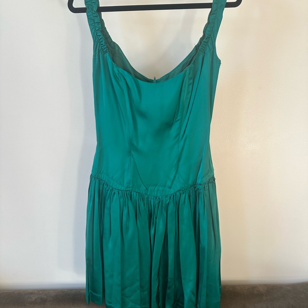 Elegant Vintage Green Silk Corseted Dress with boning